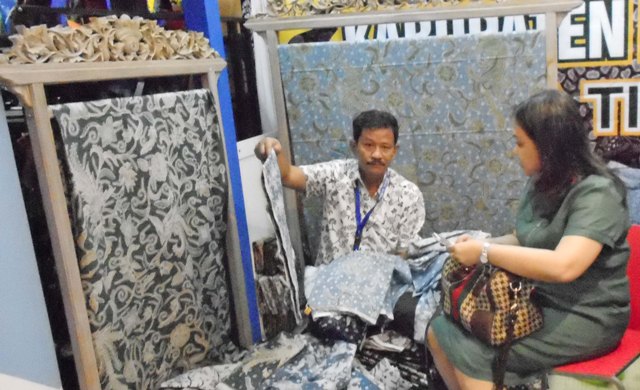 Festival Batik Nusantara di Museum Tekstil Jakarta Hingga 12 Desember 2014