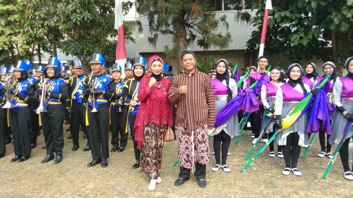 Drumband Polbangtan YoMa Penyemarak Upacara Kemerdekaan RI di Kementan