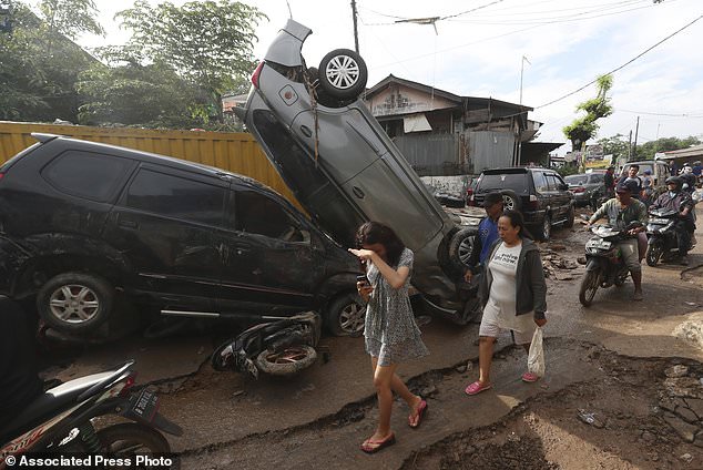 43 Tewas, 397 Ribu Mengungsi Akibat Banjir Landa Jabodetabek