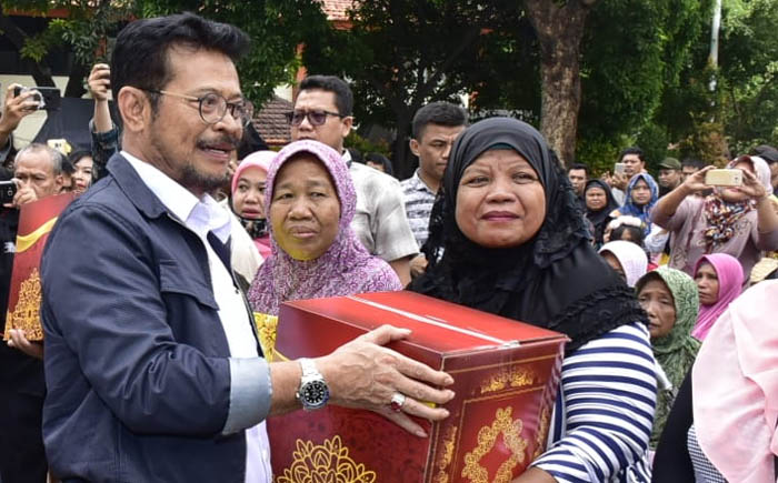 10 Truk Bantuan, Mentan SYL: "Instruksi Presiden, Negara Hadir untuk Rakyat"