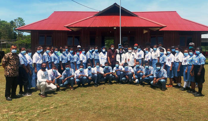 Semangat Alumni Polbangtan Kementan Lahirkan Petani Milenial Papua