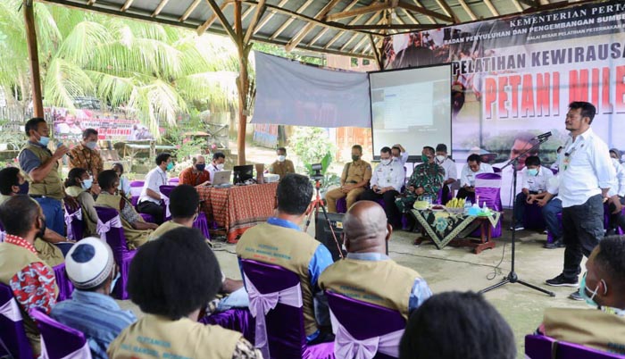 Pelatihan Kewirausahaan, Kementan Dukung Petani Milenial Papua Barat