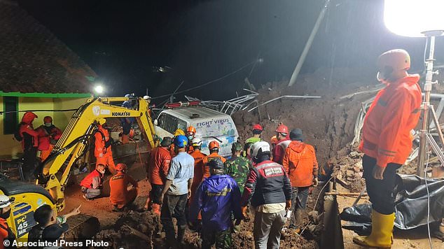 26 Hilang, 13 Tewas Akibat Longsor di Sumedang