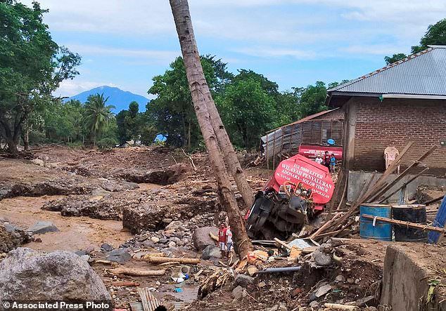 140, Korban Tewas Banjir Bandang Nusa Tenggara Timur