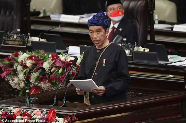 Presiden Jokowi: Pandemi Covid-19 Dorong Perubahan Budaya Indonesia