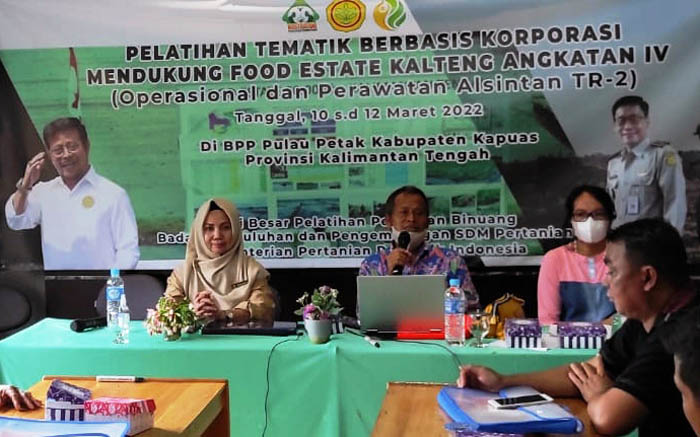 Berita Foto BBPP Binuang Latih Petani Food Estate Kalteng