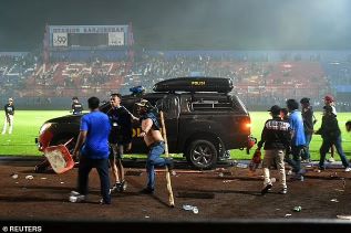 Klub Top Liga Inggris Ucapkan Belasungkawa Atas Tragedi Kanjuruhan