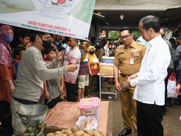 Presiden Jokowi Akan Larang Penjualan Rokok Rokok Ketengan Tahun Depan