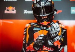 Juara MotoGP, Miguel Oliveira Janji Bawa Pulang Piala untuk Anaknya