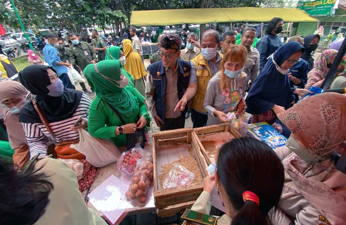 Gelar Pangan Murah Kementan, 211 Kg Daging Ludes 10 Menit di Kota Bogor