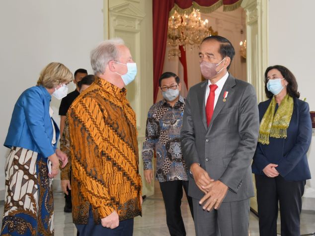 Delegasi Bank Dunia Temui Presiden Jokowi, Puji Ekonomi Indonesia