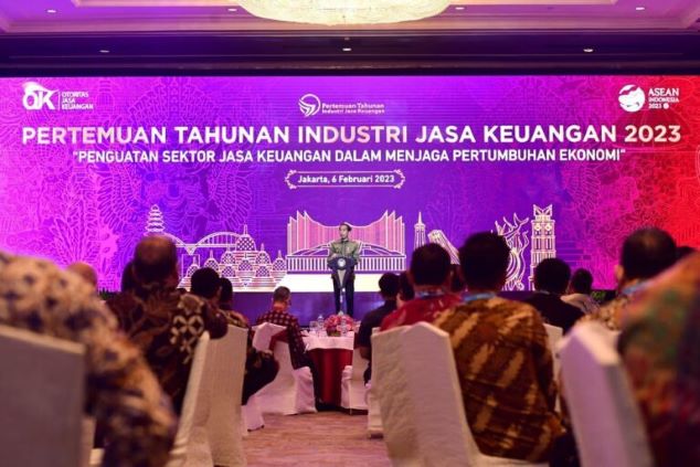 Pemulihan Ekonomi, Presiden Jokowi Minta OJK Kawal Program Hilirasi