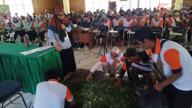 Pengabdian Masyarakat, Polbangtan Kementan Optimalkan Kinerja Peternak di Sukabumi