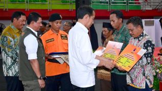 Presiden Jokowi Tekankan Pentingnya Petani Bagi Negara