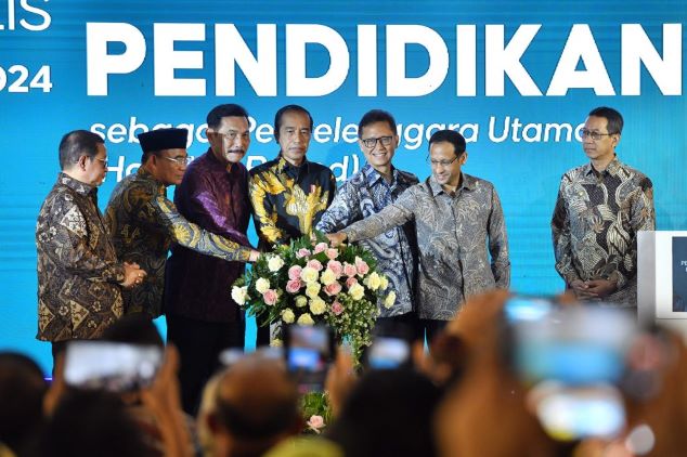 Bonus Demografi, Jokowi Tekankan Pentingnya Kesiapan SDM Kesehatan