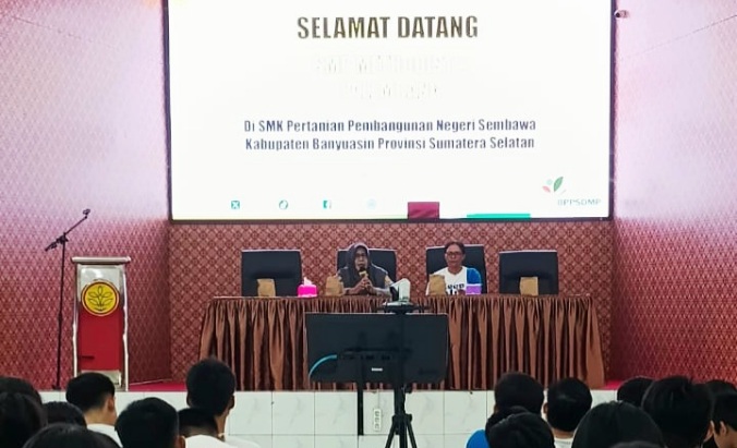 Kenalkan Pertanian, SMKPPN Kementan Edukasi Siswa Methodist 2 Palembang