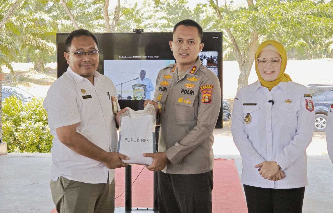 Ketahanan Pangan, Kementan dan Polri Tanam Jagung Serentak di Banyuasin