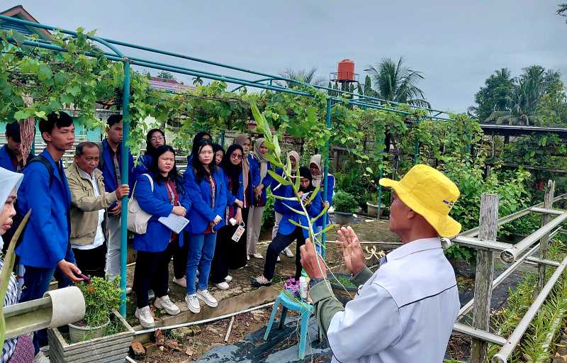 Millennial Farmers Development are the Target of Indonesia`s SMKPPN Sembawa