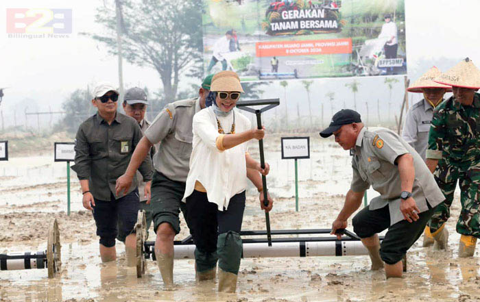 Polbangtan Bogor Kawal Kementan Gerakkan Pertanian Modern Muaro Jambi<br><i>Millennial Farmers Development are the Target of Indonesia`s Polbangtan Bogor</i> Millennial Farmers Development are the Target of Indonesia`s Polbangtan Bogor