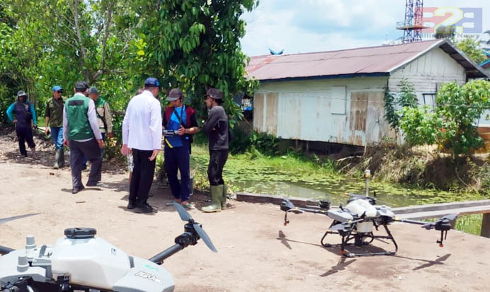 Kementan Latih Petani Operasikan Drone Pertanian di Lokasi CSR Kapuas<br><i>Millennial Farmers Development are the Target of Indonesia`s SMKPPN Banjarbaru</i> Millennial Farmers Development are the Target of Indonesia`s SMKPPN Banjarbaru
