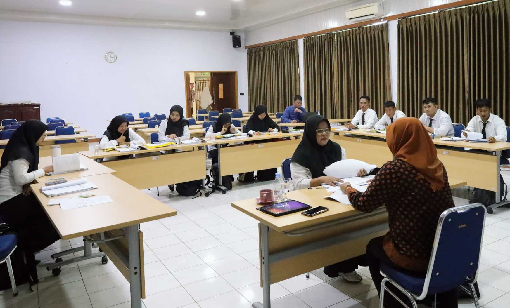 SDM Profesional, UPT Pelatihan Kementan Sertifikasi 28 Penyuluh Swadaya Takalar<br><i>Sulawesi`s Batangkaluku Agricultural Training Center Support Indonesian Farmers</i> Sulawesi`s Batangkaluku Agricultural Training Center Support Indonesian Farmers