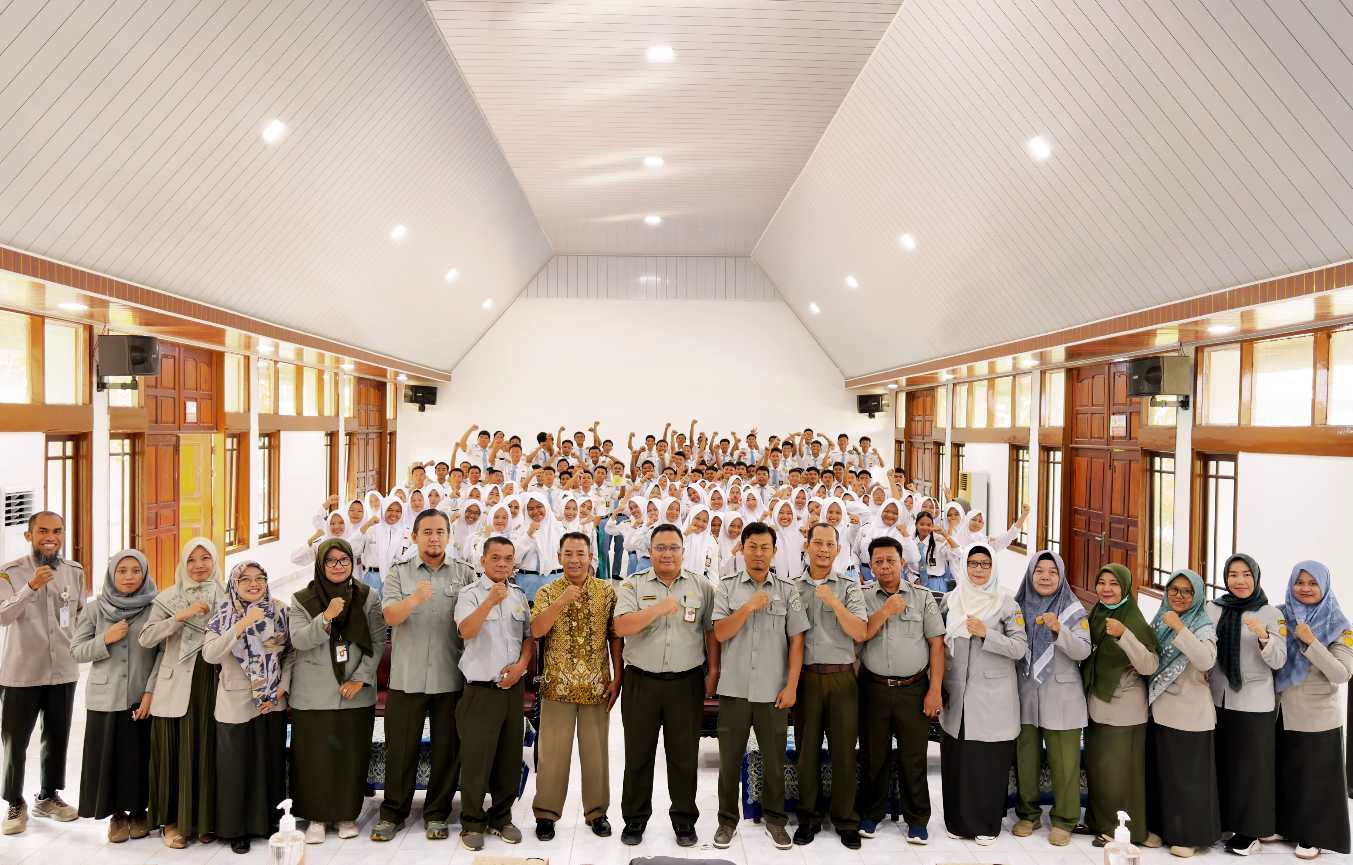 Millennial Farmers Development are the Target of Indonesia`s SMKPPN Banjarbaru