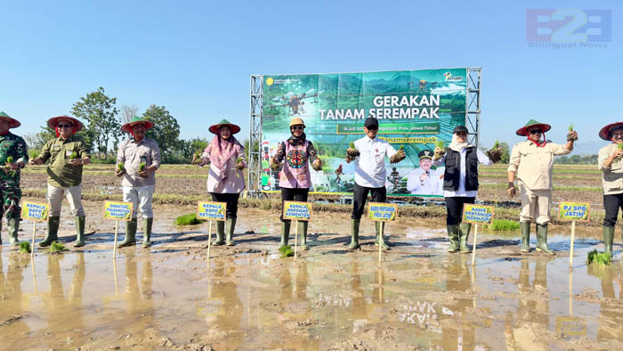 Pacu Produksi Pangan, BBPP Batangkaluku Dukung Kementan gelar Gertam Serempak<br><i>Sulawesi`s Batangkaluku Agricultural Training Center Support Indonesian Farmers</i> Sulawesi`s Batangkaluku Agricultural Training Center Support Indonesian Farmers