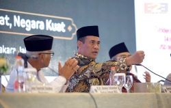 Kongres Umat Islam Indonesia VIII: Mentan Amran Siapkan Bibit dan Olah Lahan Gratis untuk Pesantren