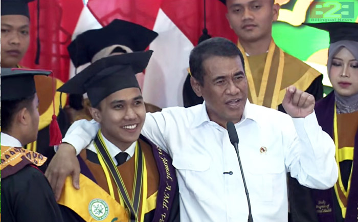 Mentan Beri Modal Traktor bagi Wisudawan Yatim Piatu, Lulusan Terbaik Polbangtan Bogor Minta Kandang Ternak
