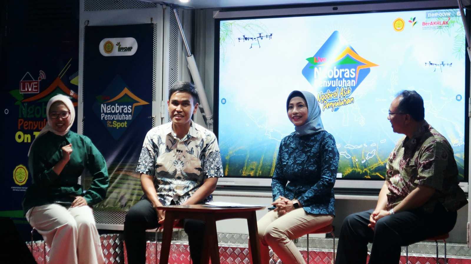The Agricultural Library Support Indonesian Farmers in Achieving Food Self-sufficiency