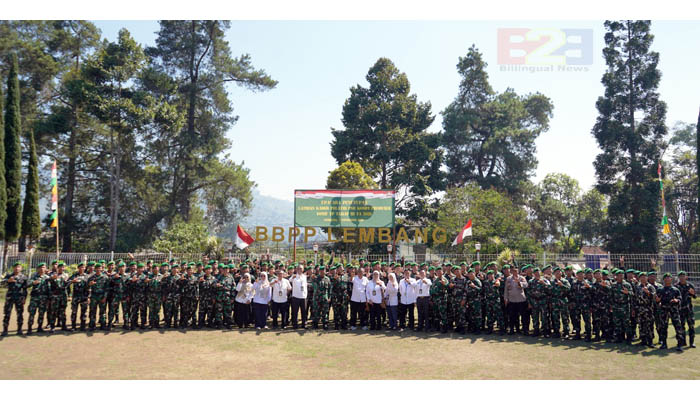 Sinergi Kementan - TNI AD, UPT Pelatihan Kementan Gembleng Prajurit Yonif TP 956<br><i>West Java`s Lembang Agricultural Training Center Support Indonesian Farmers</i> West Java`s Lembang Agricultural Training Center Support Indonesian Farmers